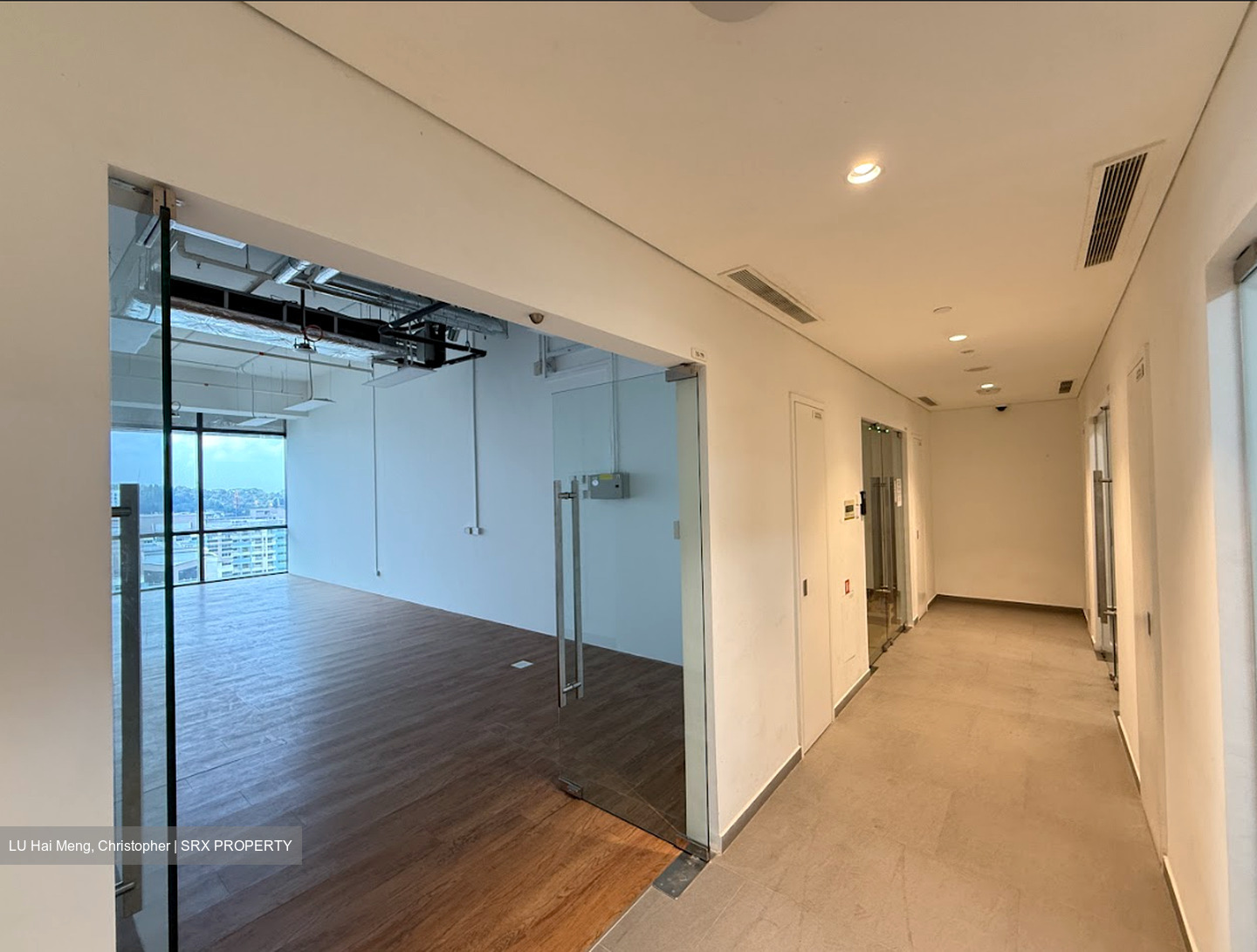 Woods Square (D25), Office #479199931